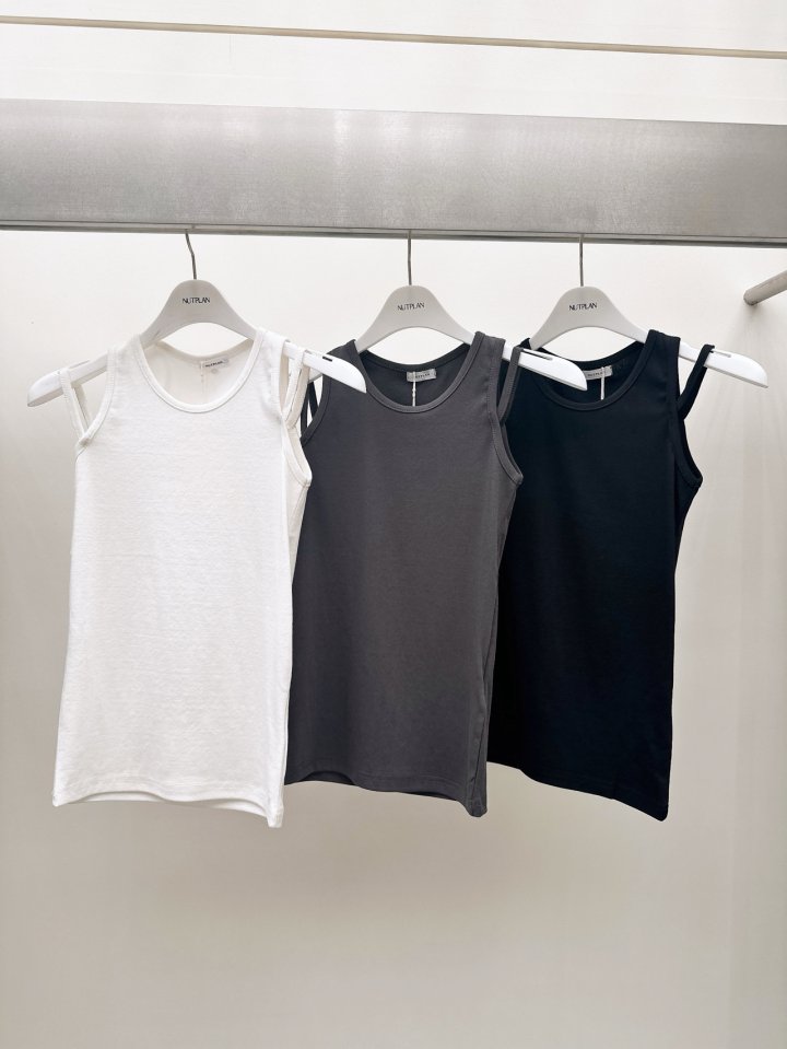 Nutplan - Korean Women Fashion - #momslook - Ord Sleeveless