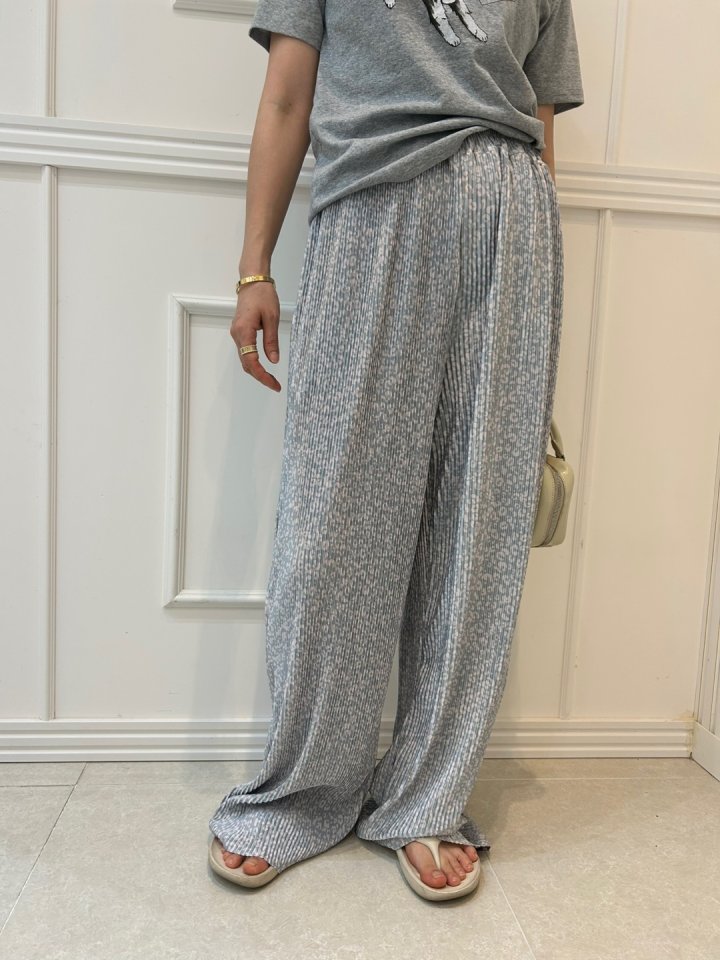 Pearls room - Korean Women Fashion - #momslook - Leopard Pants - 11
