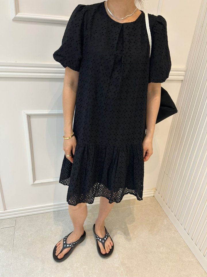 Pearls room - Korean Women Fashion - #momslook - Punching One-piece - 6