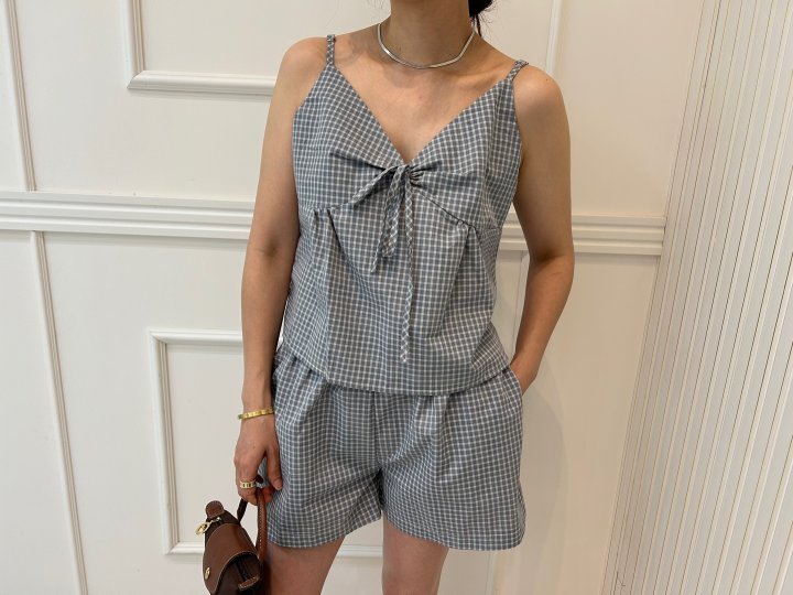 Pearls room - Korean Women Fashion - #momslook - Check Sleeveless Shorts Set - 2
