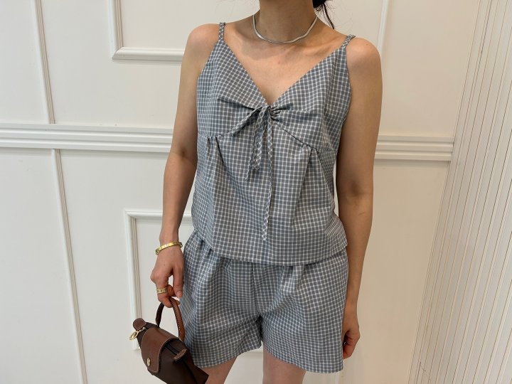 Pearls room - Korean Women Fashion - #momslook - Check Sleeveless Shorts Set - 4
