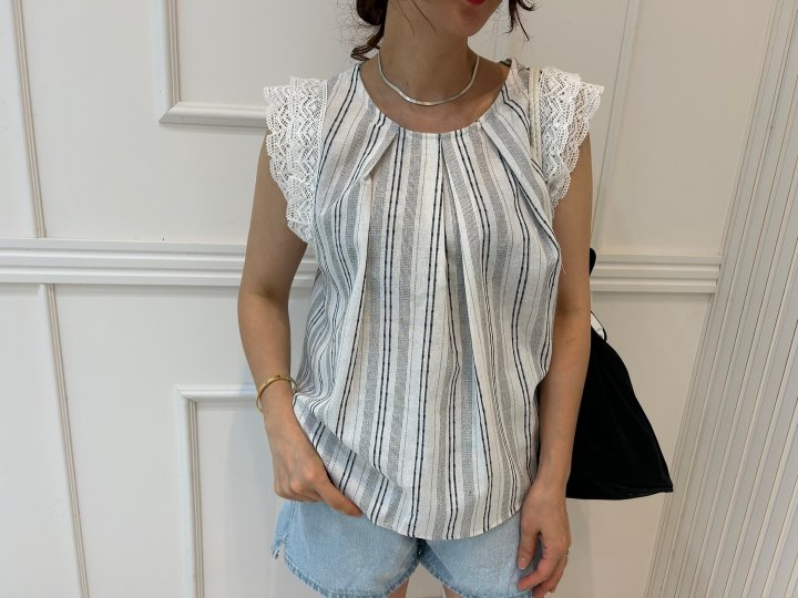 Pearls room - Korean Women Fashion - #momslook - Stripe Pintuck Blouse - 10