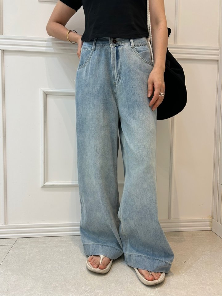 Pearls room - Korean Women Fashion - #momslook - Two-Button Denim Sleeveless - 8
