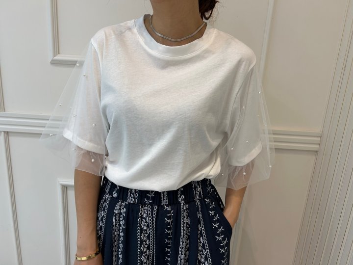 Pearls room - Korean Women Fashion - #momslook - Pearl Puff Tee - 9