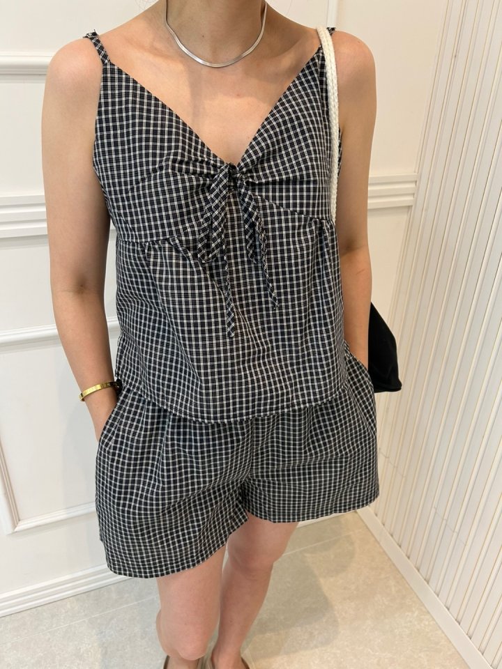 Pearls room - Korean Women Fashion - #pursuepretty - Check Sleeveless Shorts Set - 8