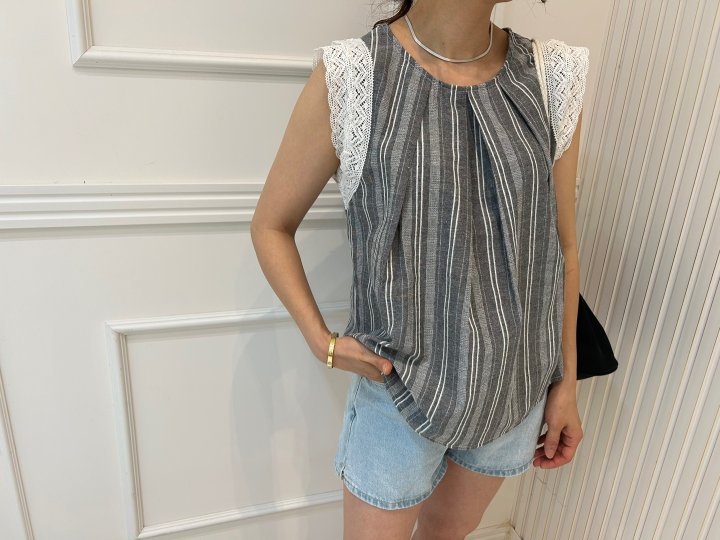 Pearls room - Korean Women Fashion - #restrostyle - Stripe Pintuck Blouse - 5