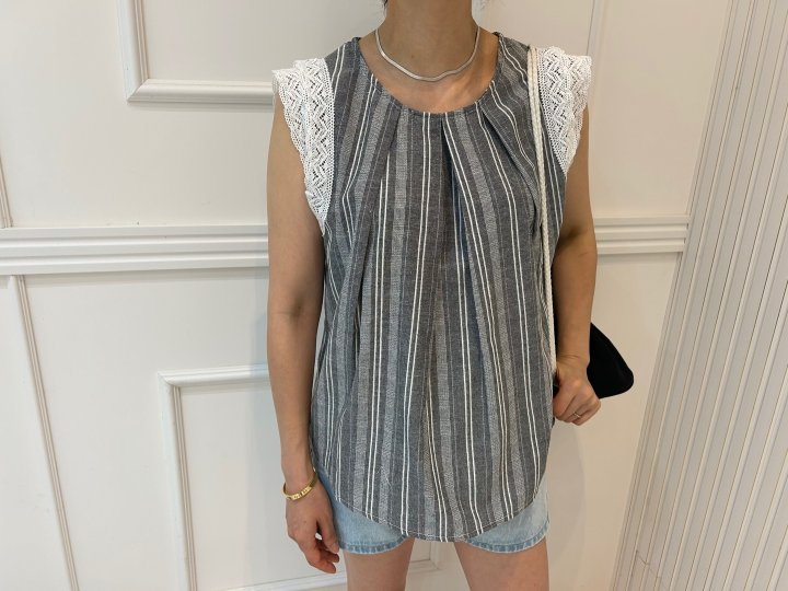 Pearls room - Korean Women Fashion - #vintageinspired - Stripe Pintuck Blouse - 2