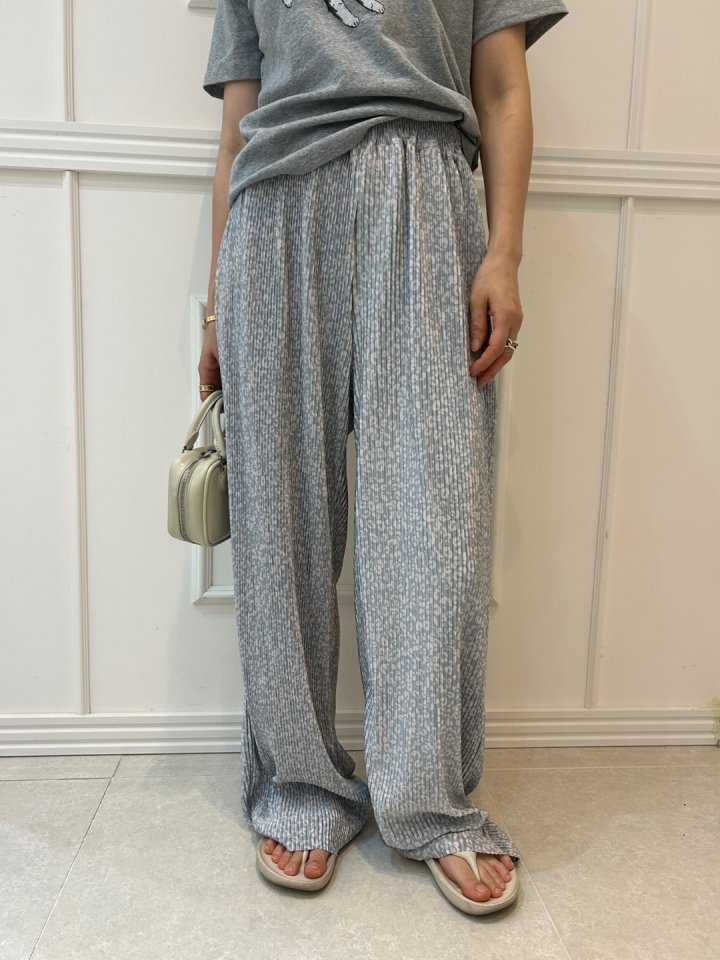 Pearls room - Korean Women Fashion - #womensfashion - Leopard Pants - 10