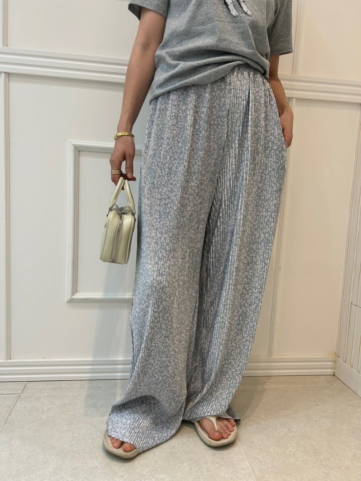 Pearls room - Korean Women Fashion - #womensfashion - Leopard Pants - 8