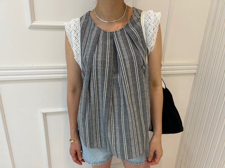 Pearls room - Korean Women Fashion - #womensfashion - Stripe Pintuck Blouse