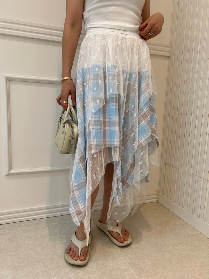 Pearls room - Korean Women Fashion - #womensfashion - Mesh Asymmetry Skirt - 6