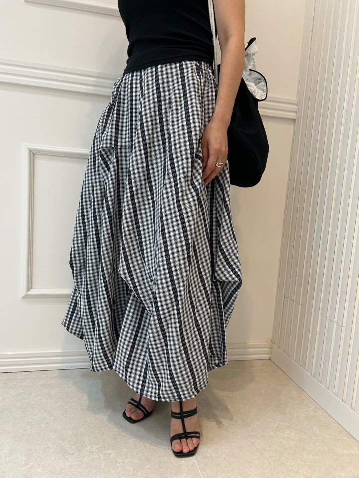 Pearls room - Korean Women Fashion - #womensfashion - Check Lace Skirt - 11