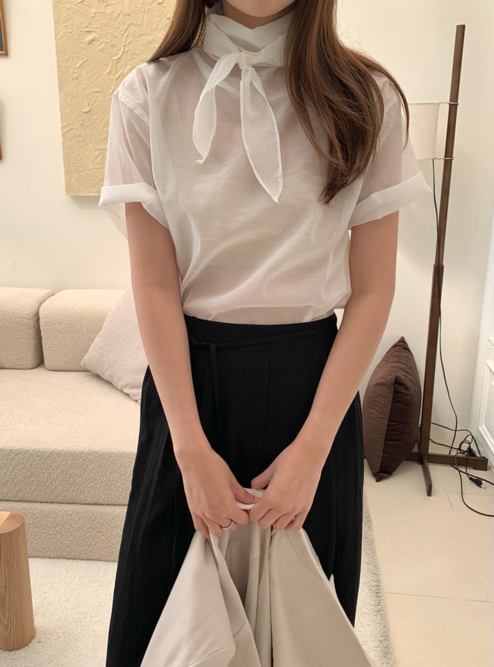 Pomelo - Korean Women Fashion - #momslook - Roetie Tie Blouse - 3