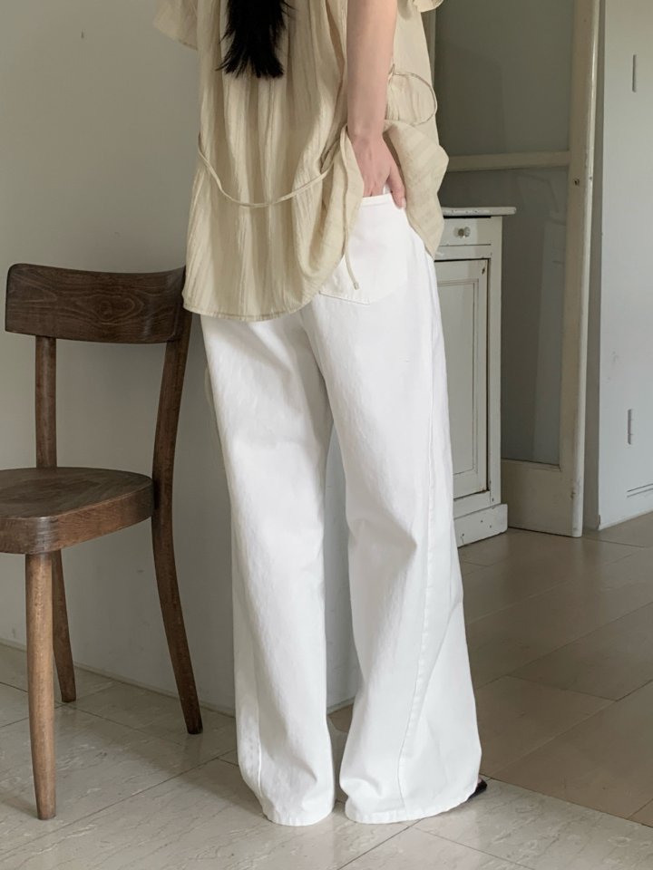 Pomelo - Korean Women Fashion - #momslook - New Diagonal Denim Pants - 2