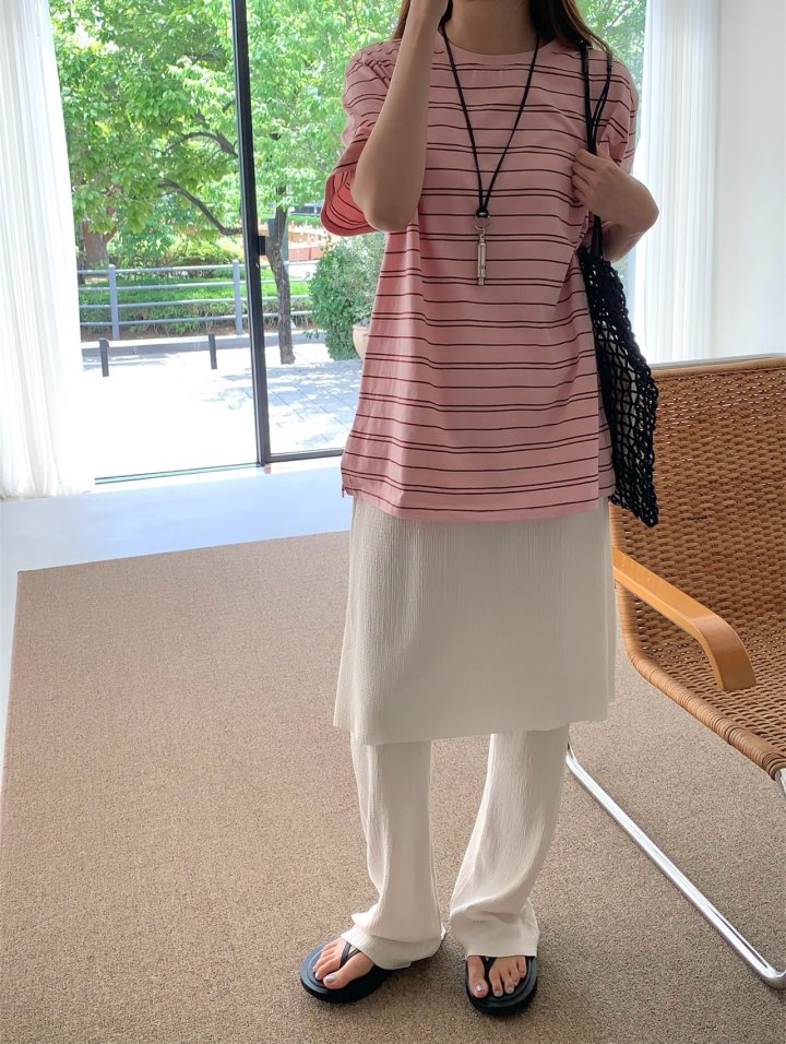Pomelo - Korean Women Fashion - #pursuepretty - Letter Stripe Tee - 2
