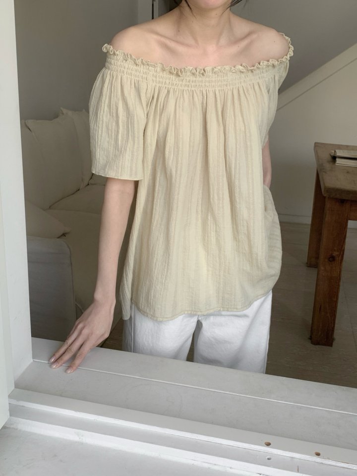 Pomelo - Korean Women Fashion - #womensfashion - Martini Off-Shoulder Blouse - 8
