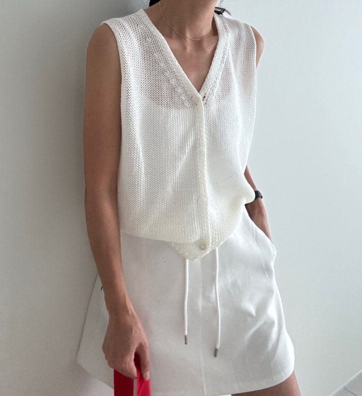 Ripple - Korean Women Fashion - #momslook - Annie Knit Vest - 2