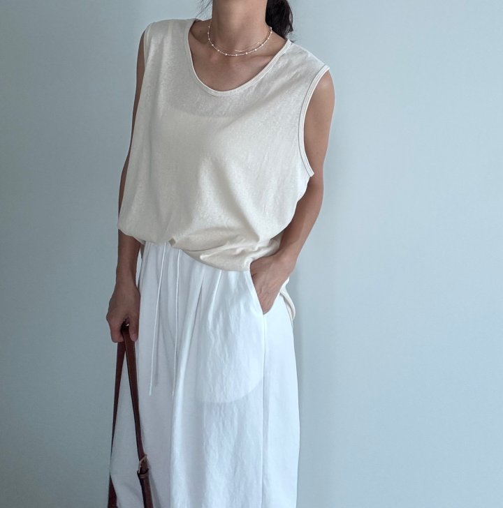 Ripple - Korean Women Fashion - #momslook - Silket Boxy Sleeveless - 8