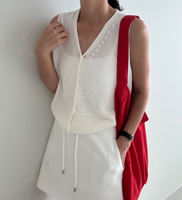Ripple - Korean Women Fashion - #womensfashion - Annie Knit Vest - 3