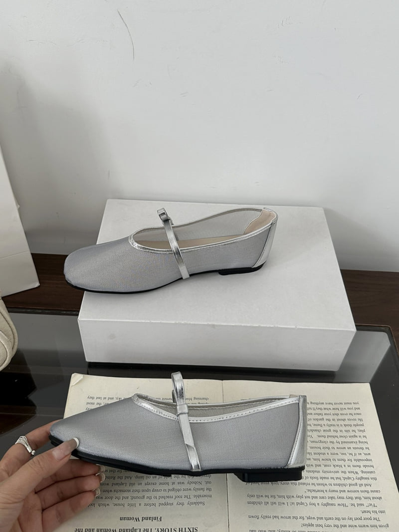 Runa Martin - Korean Women Fashion - #momslook - Simple Ribbon Knot Strap Mary Jane Flats - 8