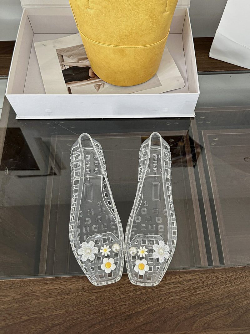 Runa Martin - Korean Women Fashion - #momslook - Daisy Jelly Shoes - 2