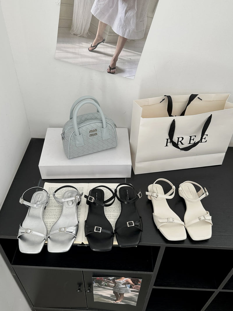 Runa Martin - Korean Women Fashion - #momslook - Square Buckle Strap Sandals - 5
