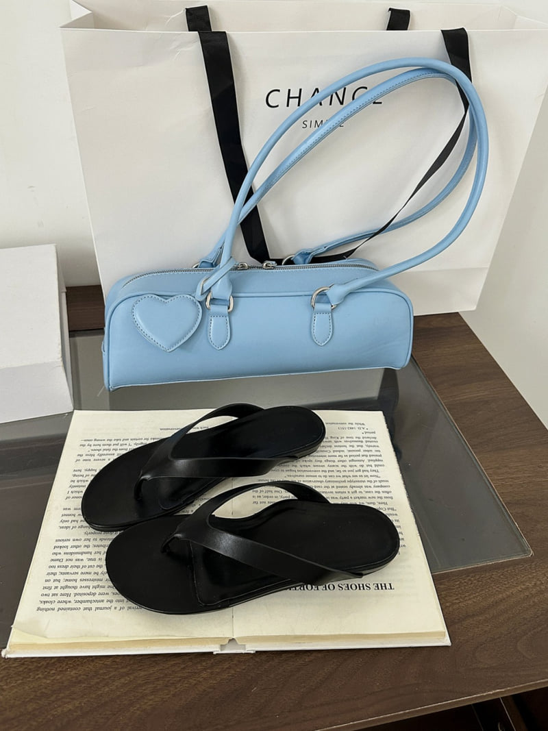 Runa Martin - Korean Women Fashion - #momslook - Soft Arch Cushion Jelly Flip-Flop Sandals - 2
