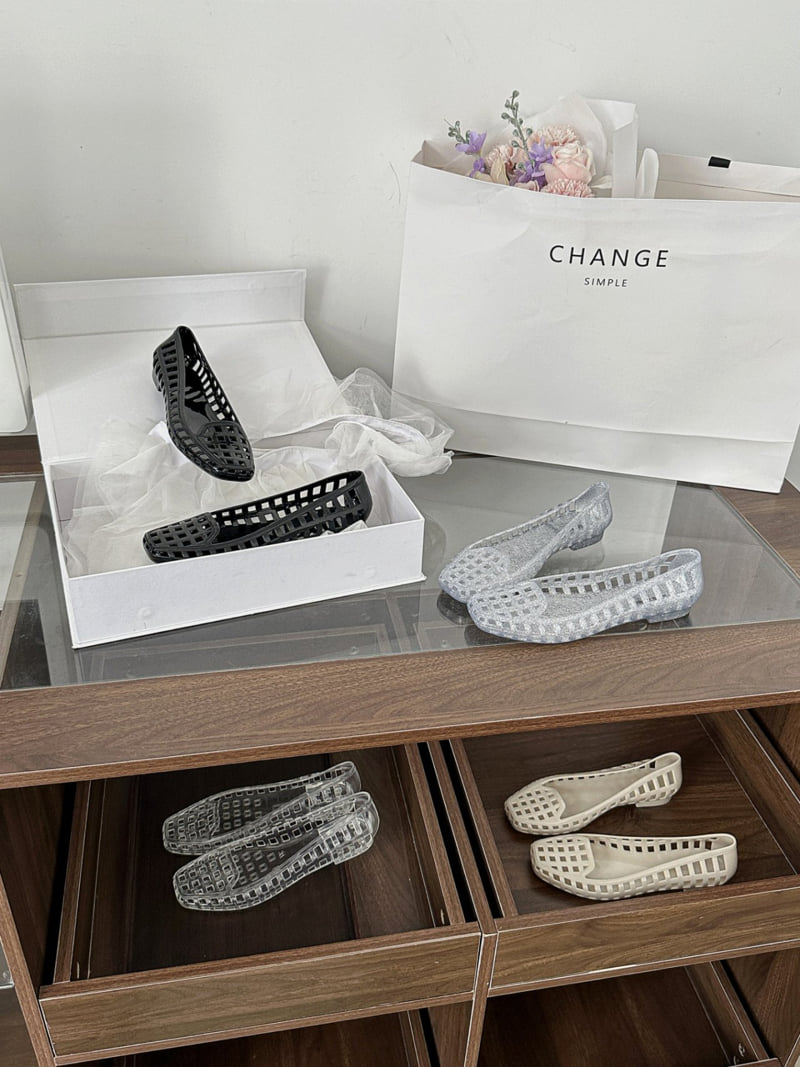 Runa Martin - Korean Women Fashion - #restrostyle - Summer Flat Jelly Shoes - 12