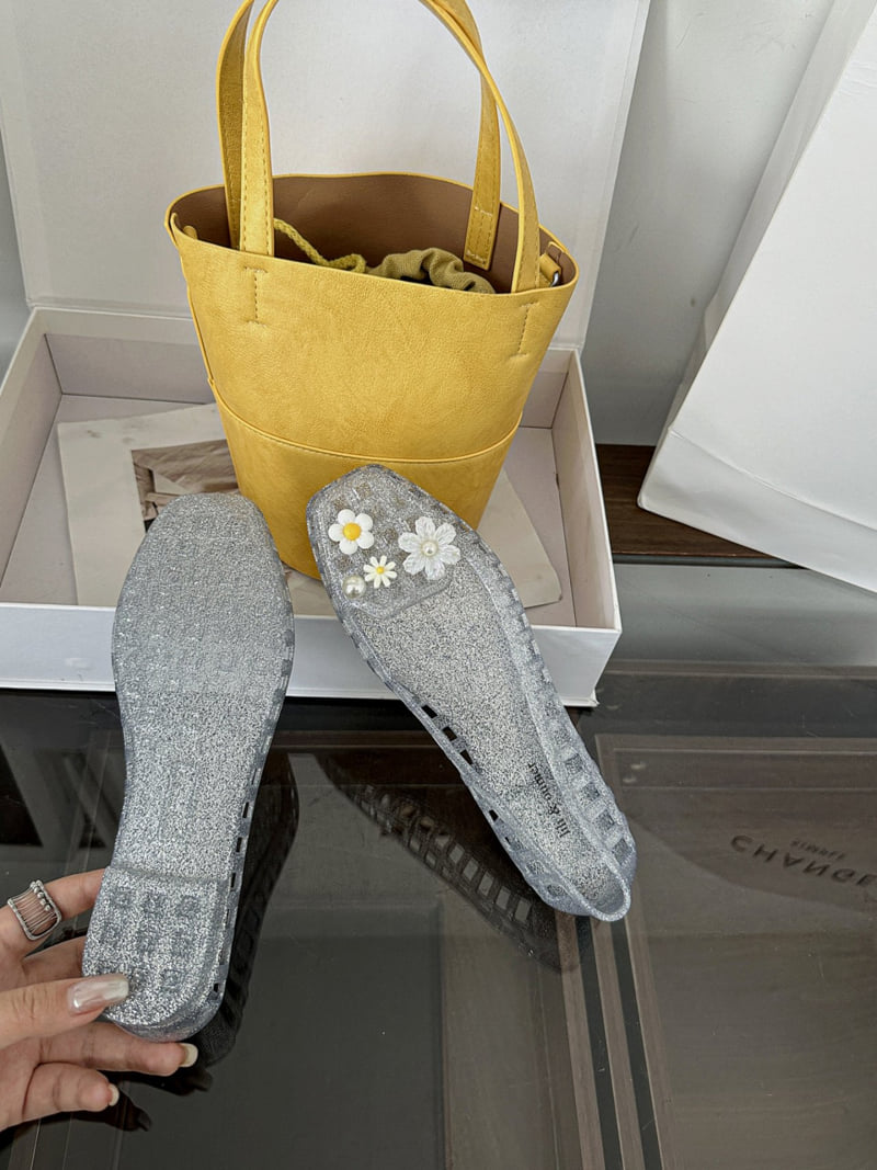 Runa Martin - Korean Women Fashion - #restrostyle - Daisy Jelly Shoes - 11