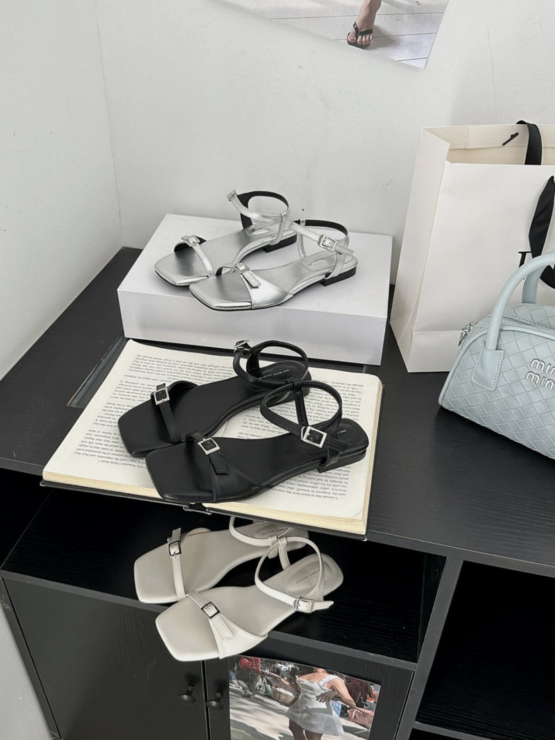 Runa Martin - Korean Women Fashion - #romanticstyle - Square Buckle Strap Sandals - 11
