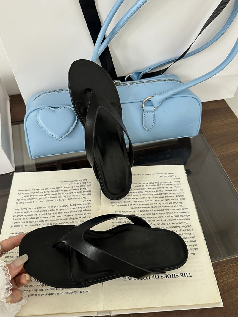 Runa Martin - Korean Women Fashion - #romanticstyle - Soft Arch Cushion Jelly Flip-Flop Sandals - 9