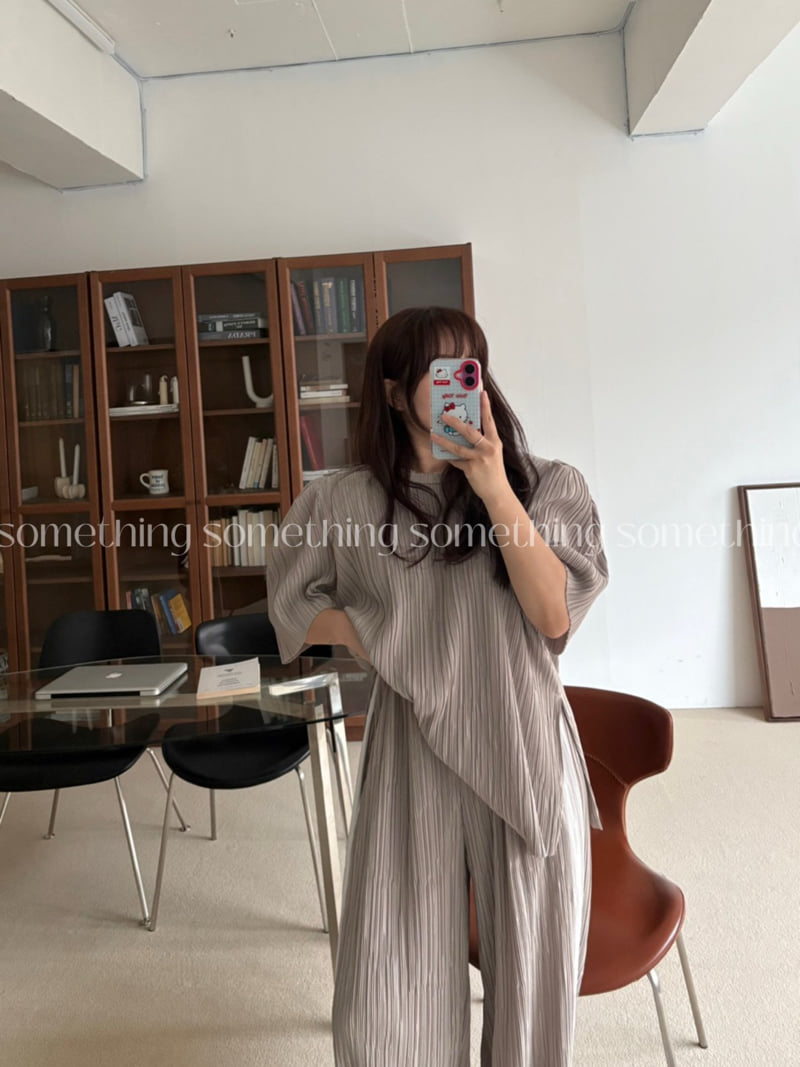 Something - Korean Women Fashion - #womensfashion - Wiggle Tee - 8