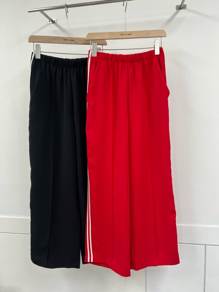 The Fine.b - Korean Women Fashion - #shopsmall - Urban Pintuck Slacks - 7