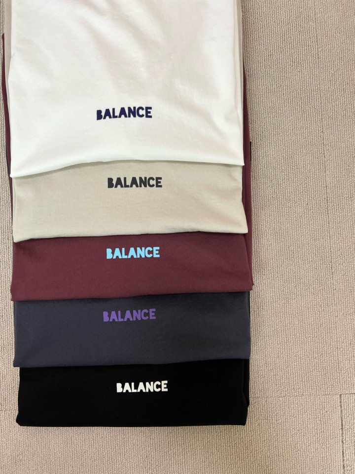 The Fine.b - Korean Women Fashion - #womensfashion - Balance Half Tee - 2