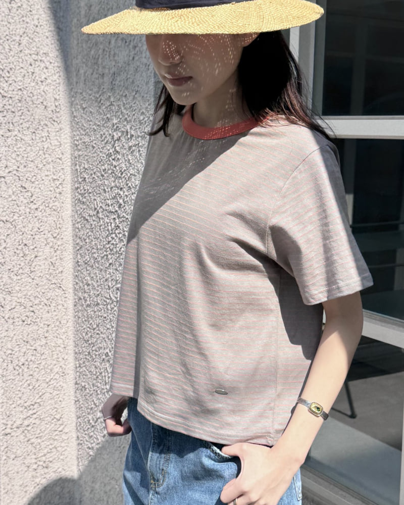 Theres - Korean Women Fashion - #momslook - Single-Tone Contrast Tee - 8
