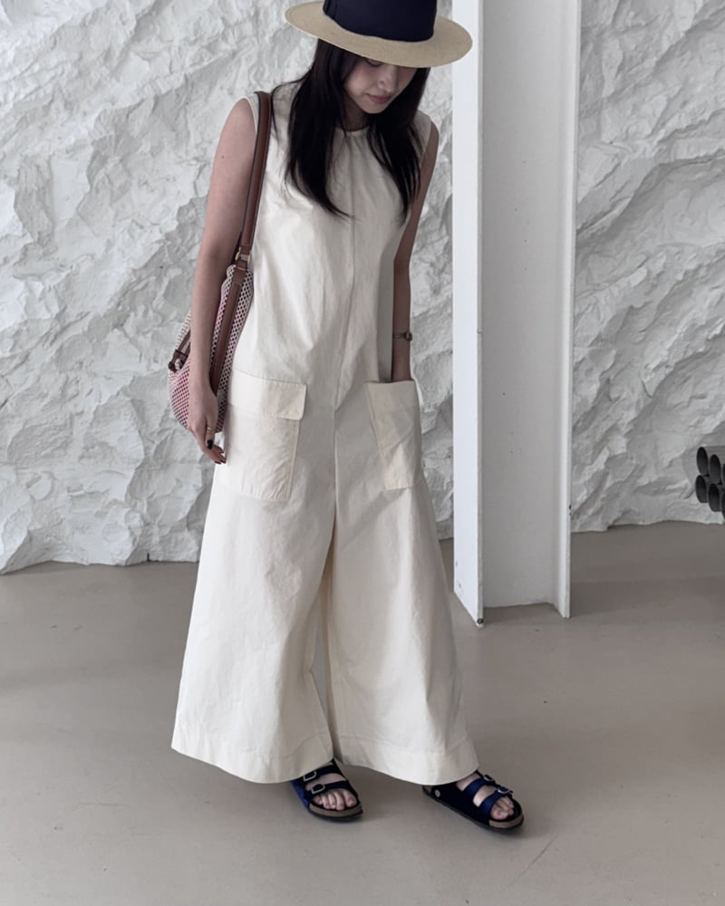 Theres - Korean Women Fashion - #momslook - Flynn Jumpsuit - 7