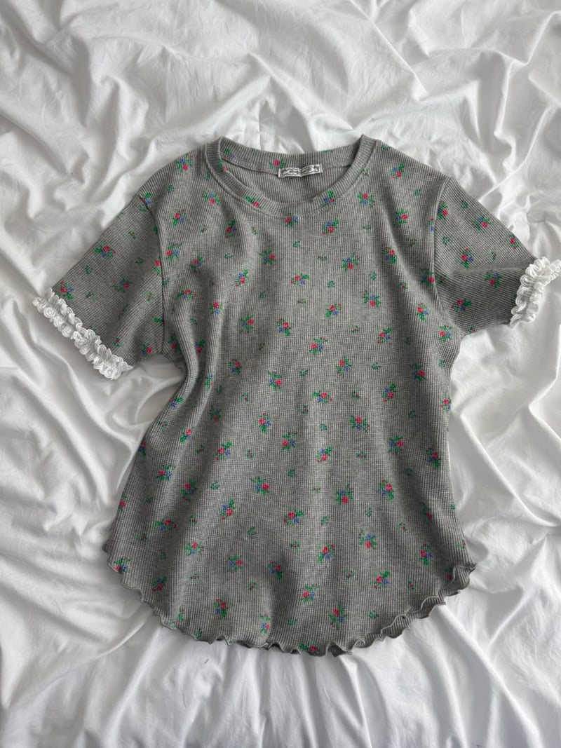 Toll - Korean Women Fashion - #womensfashion - Small Flower Lace Tee - 4