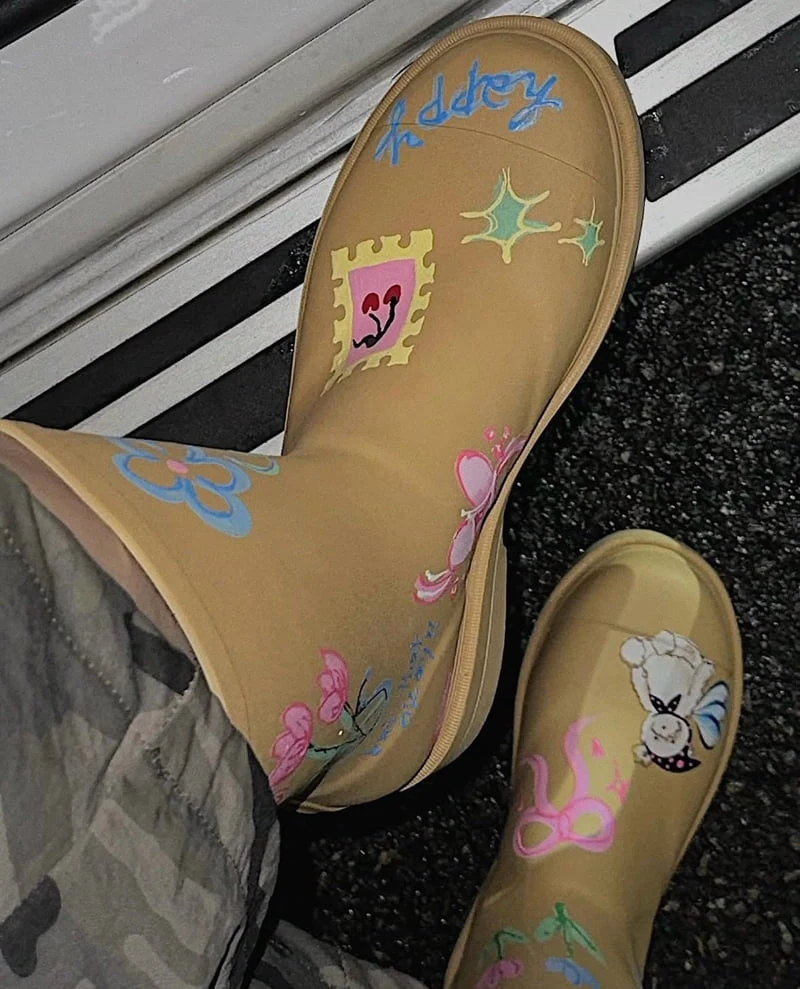 Toll - Korean Women Fashion - #momslook - Tall Painting Rain Boots - 4