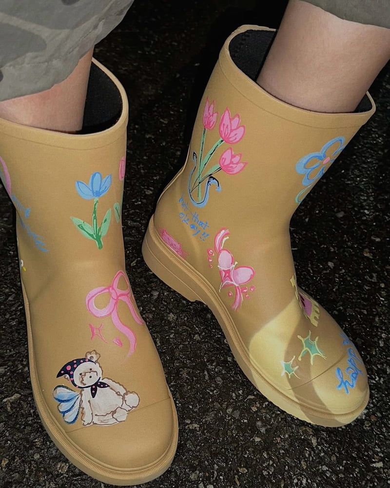 Toll - Korean Women Fashion - #momslook - Tall Painting Rain Boots - 5