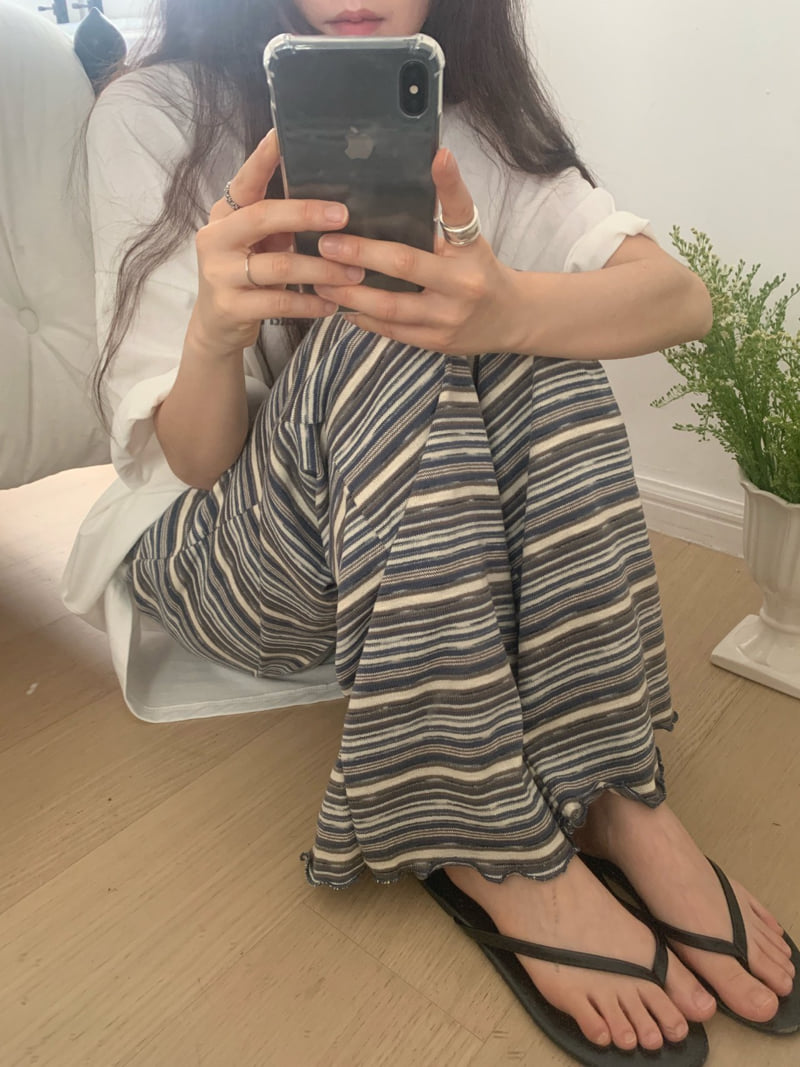 Toll - Korean Women Fashion - #momslook - Crew Knit Pants - 3