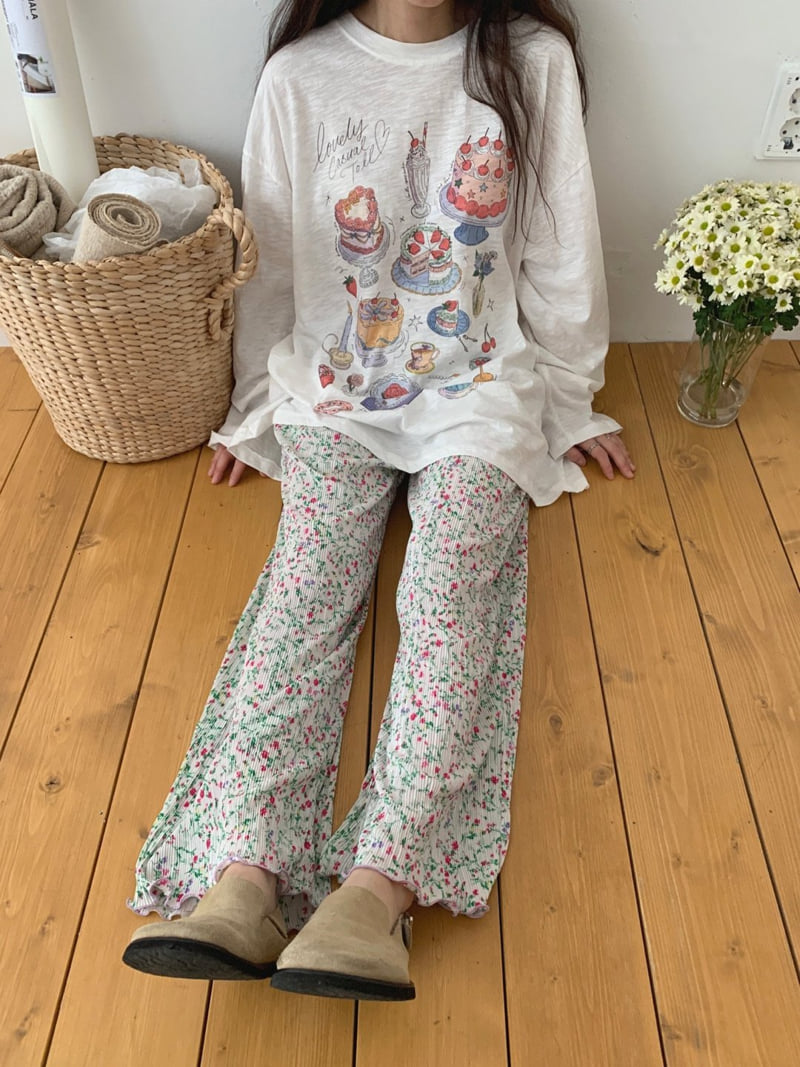 Toll - Korean Women Fashion - #romanticstyle - Small Flower Pleats Pants - 2