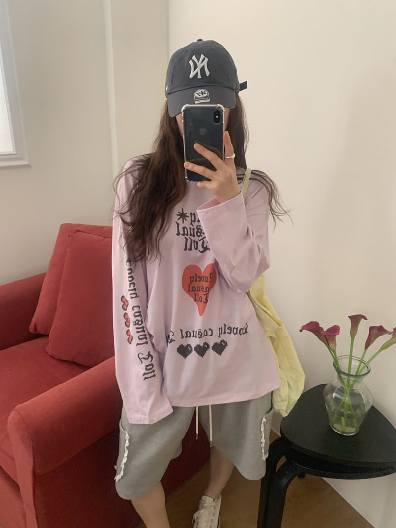 Toll - Korean Women Fashion - #romanticstyle - Lettering Tall Tee