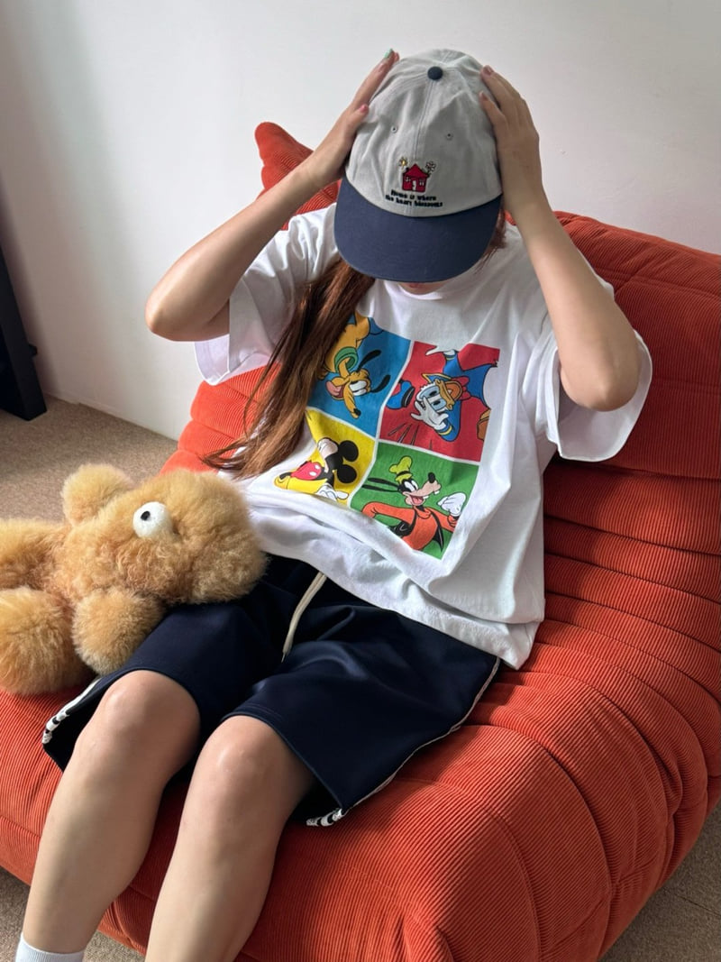 Toll - Korean Women Fashion - #thelittlethings - Four-Cut M Tee