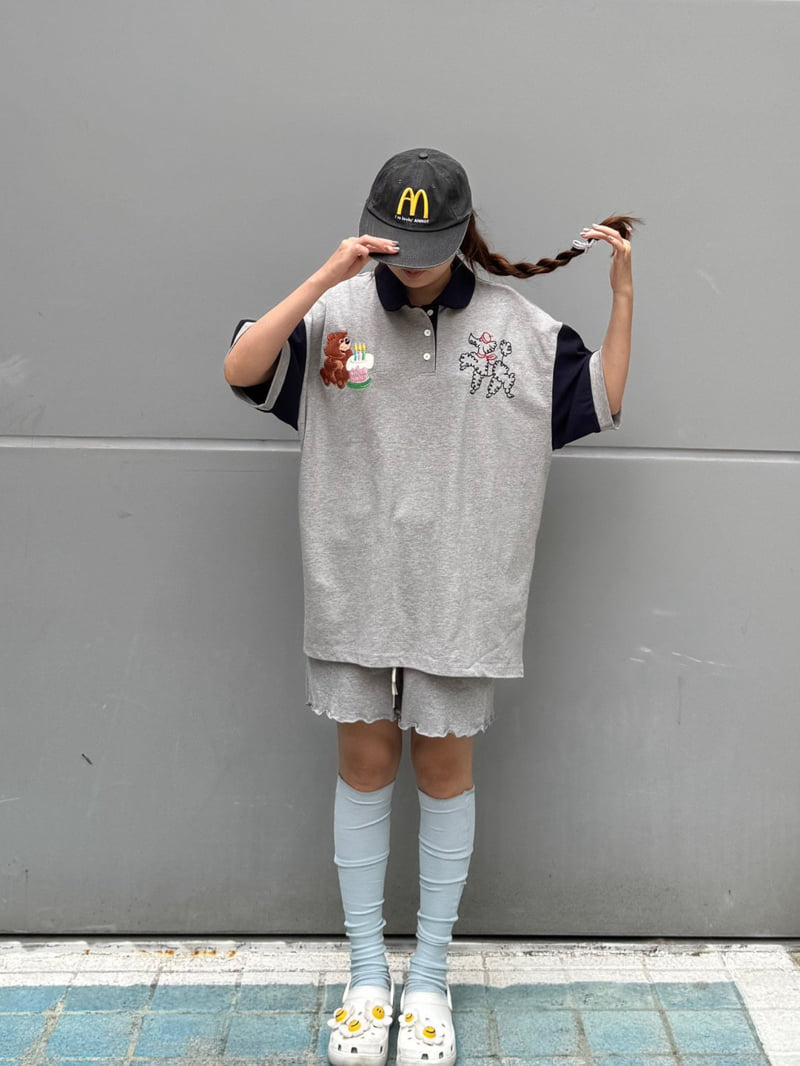 Toll - Korean Women Fashion - #vintageinspired - Embroidered Collar Tee - 8