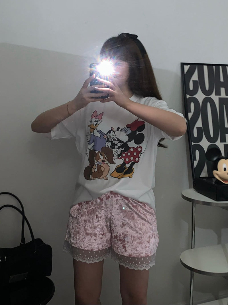 Toll - Korean Women Fashion - #womensfashion - Velvet Half Pants - 2
