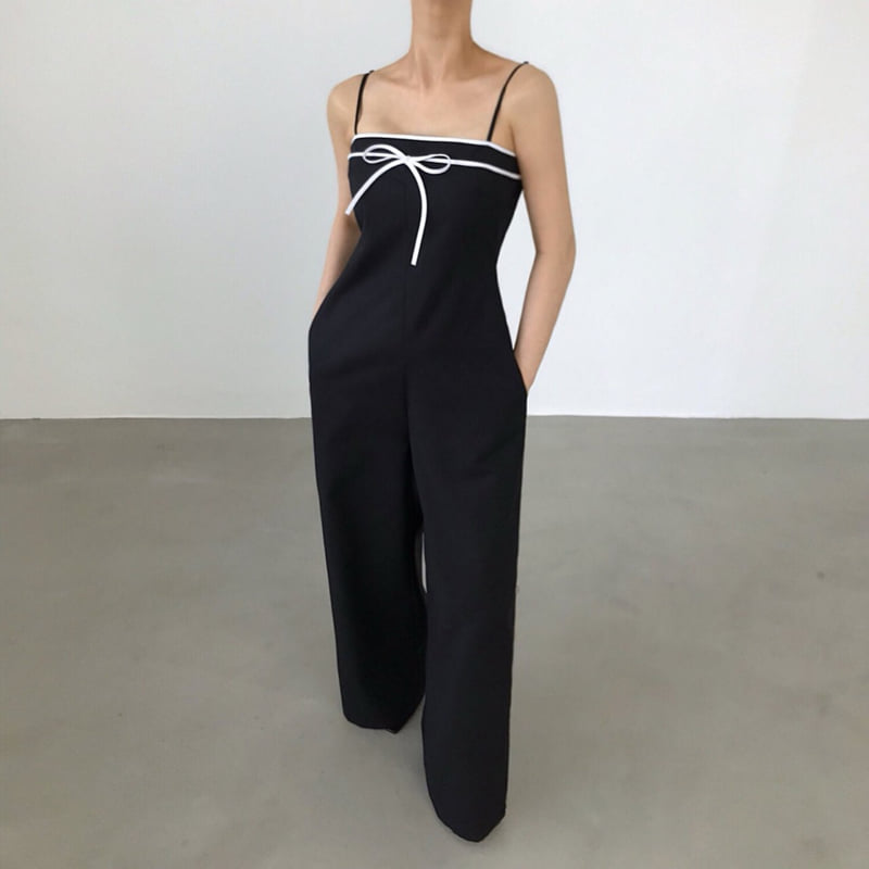 Twomoon - Korean Women Fashion - #pursuepretty - Leaf Simple Jumpsuit - 2