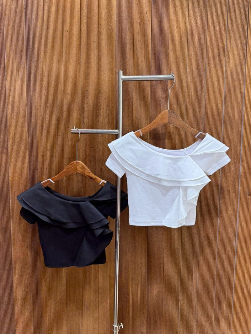 Twomoon - Korean Women Fashion - #restrostyle - Bona Asymmetric Tee - 6