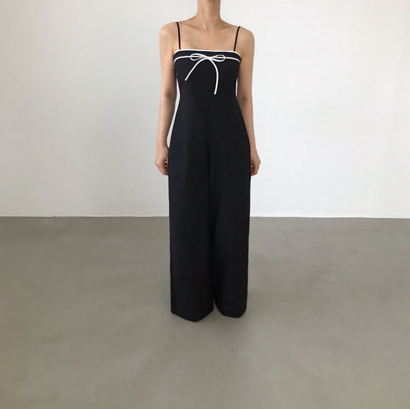 Twomoon - Korean Women Fashion - #restrostyle - Leaf Simple Jumpsuit - 4