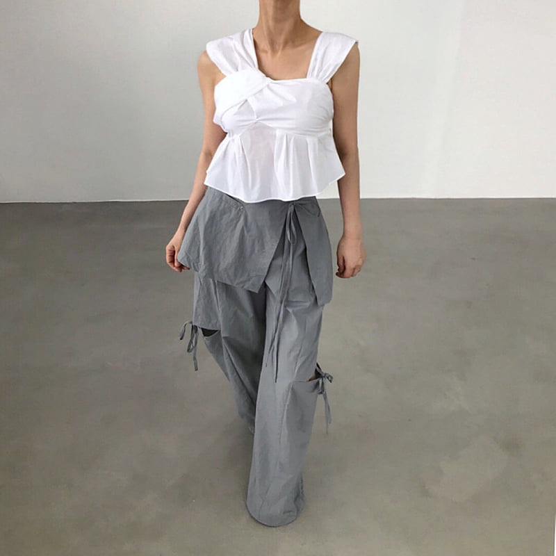 Twomoon - Korean Women Fashion - #vintageinspired - Dolce Asymmetric Sleeveless Top - 9