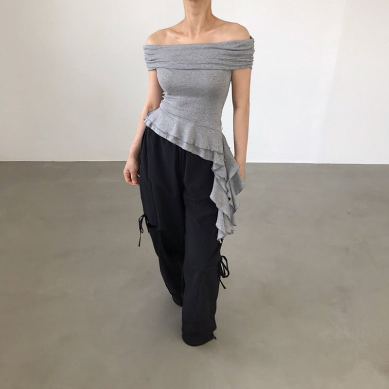Twomoon - Korean Women Fashion - #womensfashion - Ellen Off-shoulder Top - 12